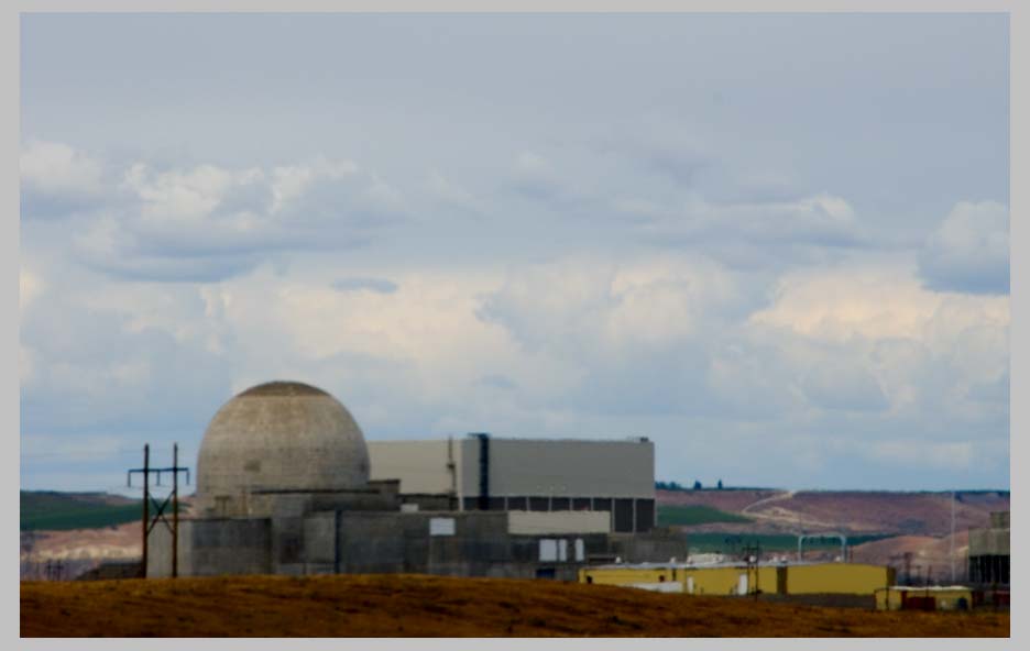 CLIFF CREGO | Hanford Reach , 'Black Hole' of the Columbia