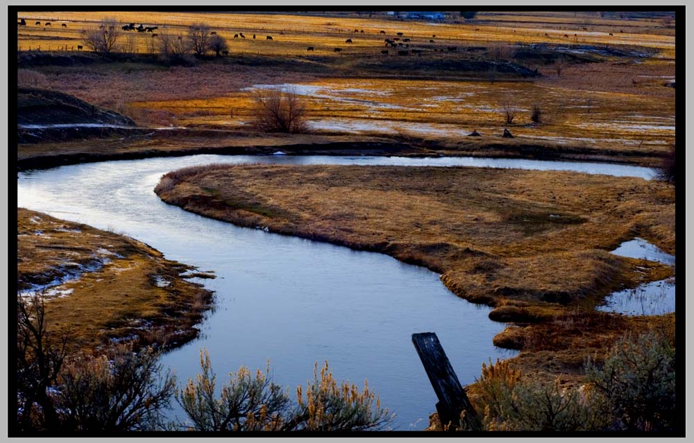 CLIFF CREGO | Powder River, graceful meanders, near Keating